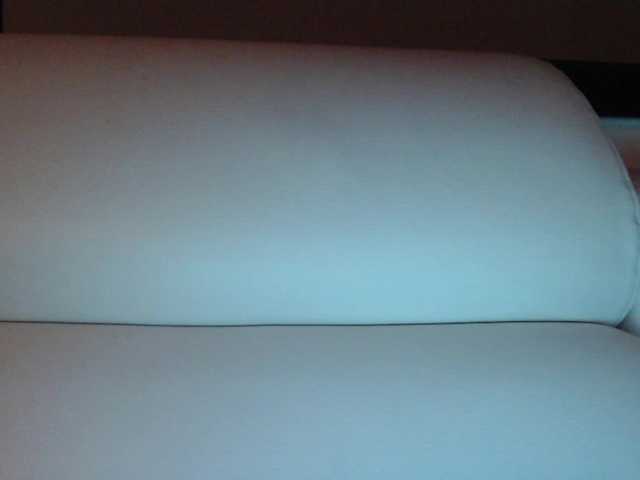 Zrzuty ekranu transmisji KhloeCastle