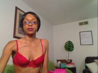 Zdjęcia GirlNextDoor3 Welcome to the room!I don't mind PM's if you tip FIRST :) Come keep me company while I watch crime shows hehe