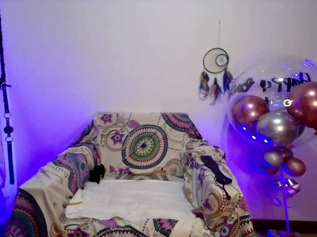 Zrzuty ekranu transmisji kikibis