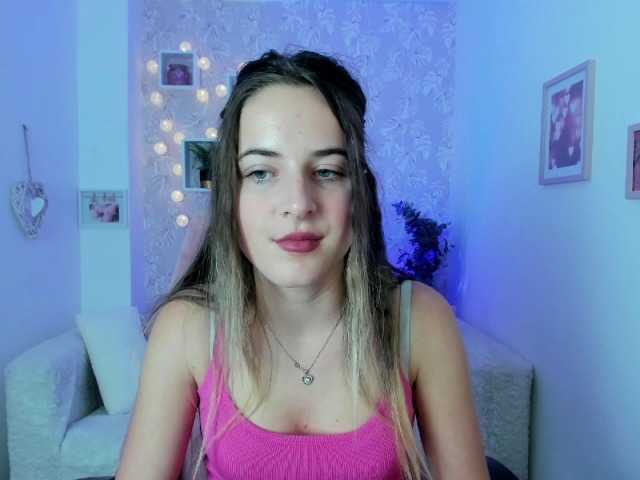 Zdjęcia KileyMinoww welcomme my hot show #new #18 #daddy #bigass #blonde[