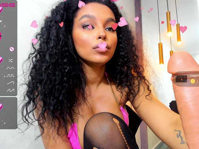 Zdjęcia KimiBrown Who want play with a hot chocolate guys!!! who can make me squirt!!promo snapchat 100 tk !