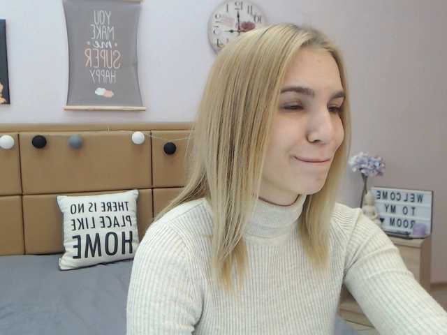 Zrzuty ekranu transmisji KiraMoriss