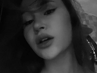 Erotyczny czat wideo KiraVixen