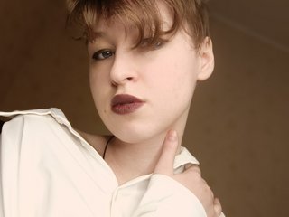 Erotyczny czat wideo KisaKira