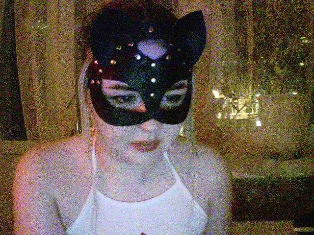 Zrzuty ekranu transmisji Katya_queen