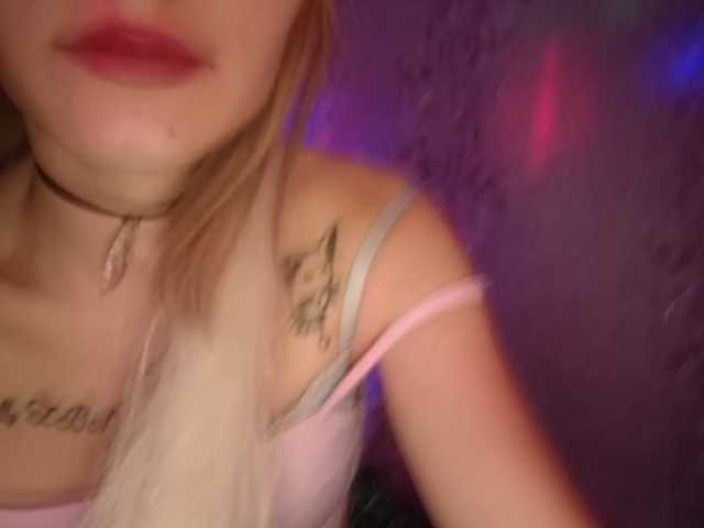 Zrzuty ekranu transmisji Kitti0