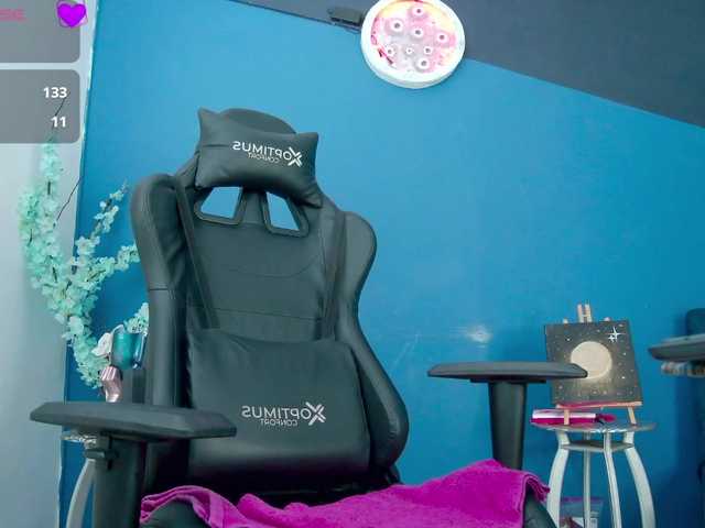Zrzuty ekranu transmisji kittymonet