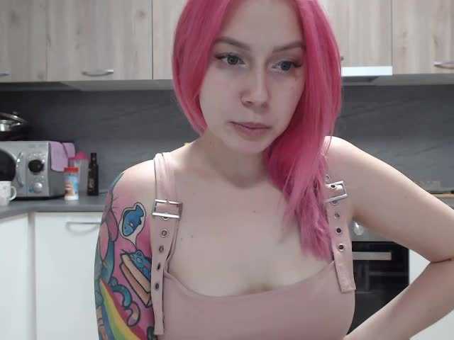 Zrzuty ekranu transmisji kittypryde