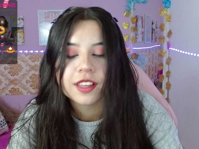 Zrzuty ekranu transmisji kittyy-tay