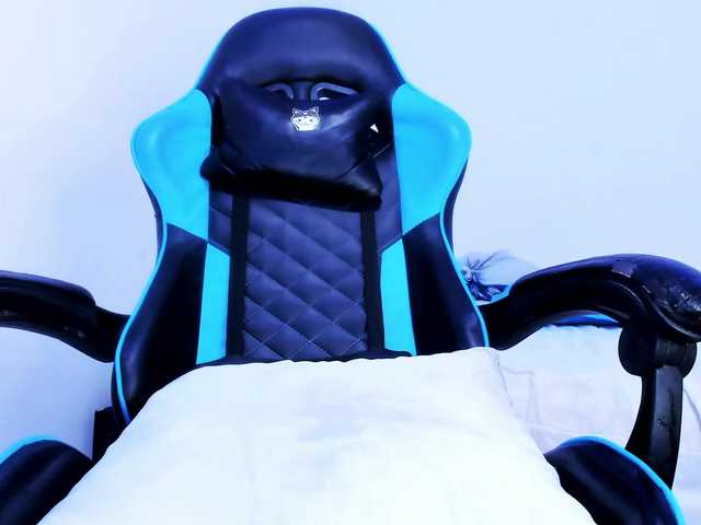 Zrzuty ekranu transmisji Kloe-Lopez