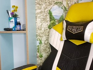 Erotyczny czat wideo Miss_Boobs2025