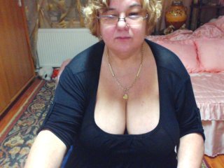 Zrzuty ekranu transmisji SeductiveMilf