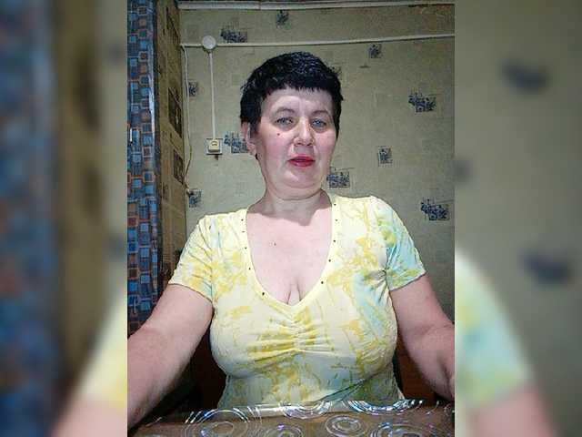 Zrzuty ekranu transmisji NicoleOlla