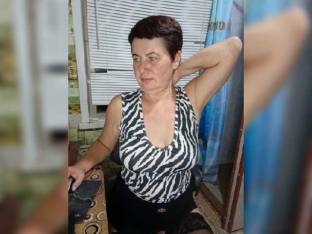 Zrzuty ekranu transmisji NicoleOlla