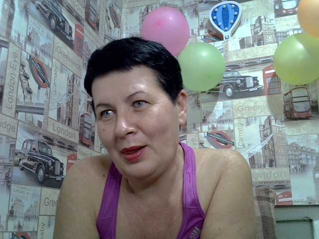 Zrzuty ekranu transmisji NicoleOlla