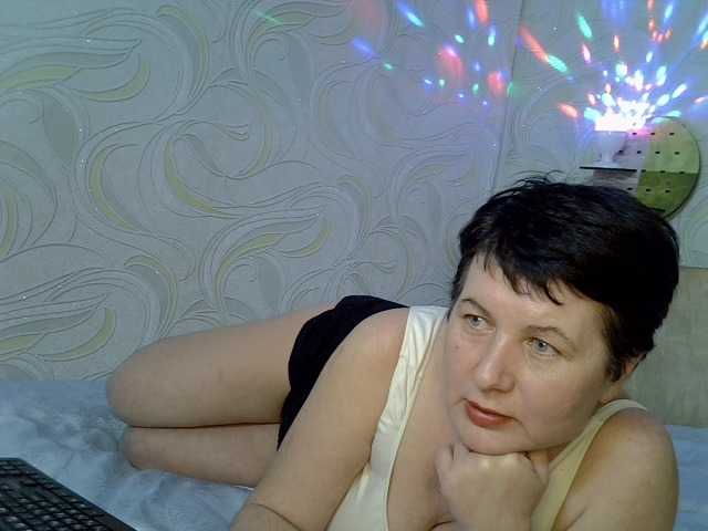 Zrzuty ekranu transmisji NicoleOlla