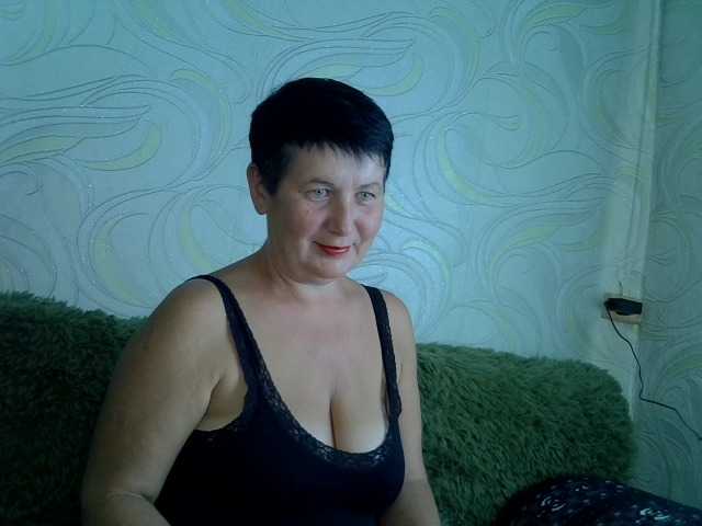 Zrzuty ekranu transmisji NicoleOlla