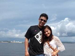 Erotyczny czat wideo KhrystenCoupl