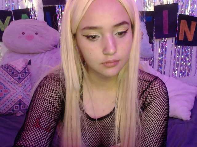 Zrzuty ekranu transmisji Kurochan420
