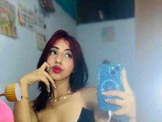 Erotyczny czat wideo KuromiDae