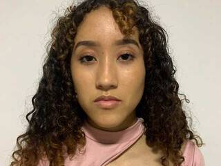 Erotyczny czat wideo KyleLloyd