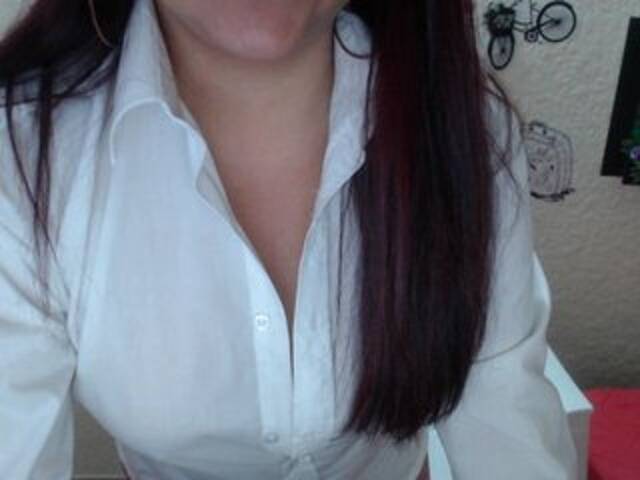 Zrzuty ekranu transmisji KylieDaniiels