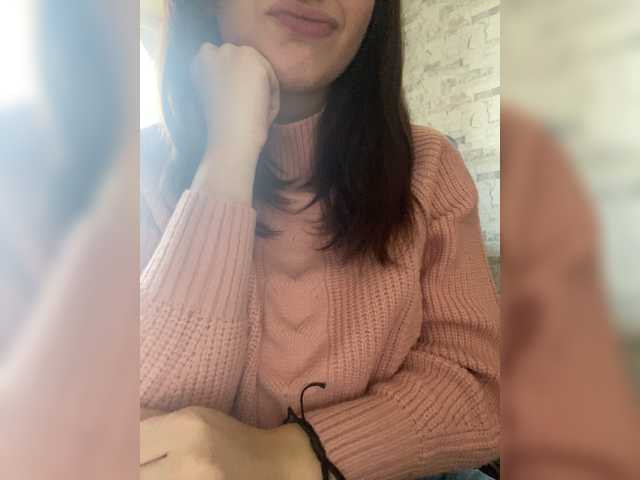 Zrzuty ekranu transmisji LollaDolly