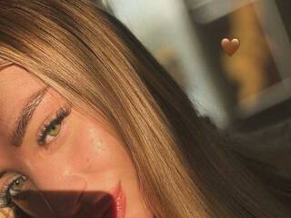 Erotyczny czat wideo La1aland