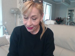 Zdjęcia LadyAnais My menu big nipples , pussy hairy and ass for 25 tks , naked 150 , pvt more show and squirt