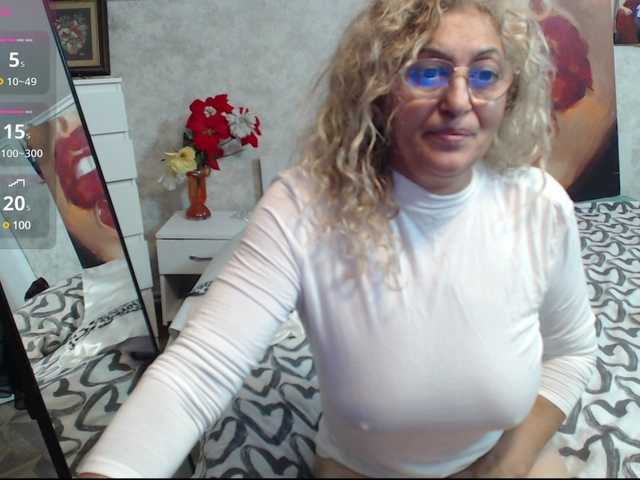 Zdjęcia ladydy4u ,, 30 tit,, 50 ass ,,10 feet ,,20 c2c ,, 500 naked ,, 1000 squirt ,, 2000 anal,, ,blow1job,,20