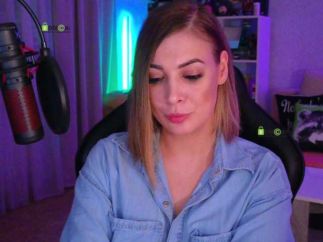 Zrzuty ekranu transmisji LadyLLS