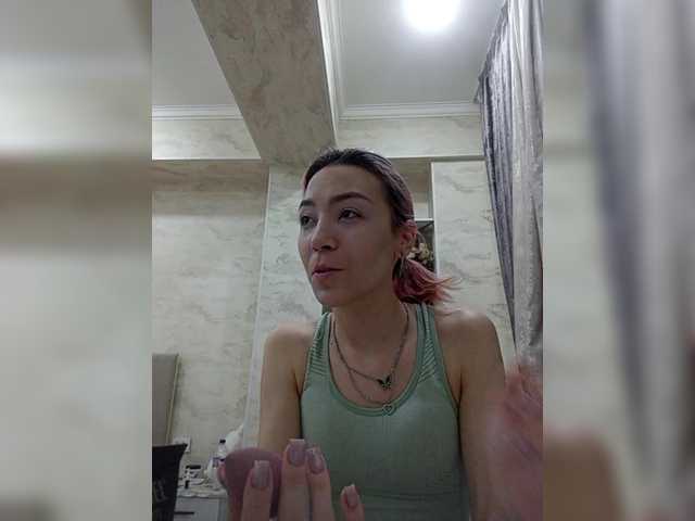 Zrzuty ekranu transmisji LaLuna13