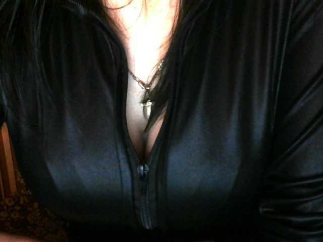 Zrzuty ekranu transmisji t_w_i_n_k_l_e