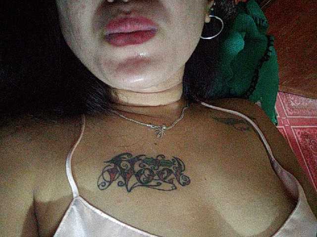 Zrzuty ekranu transmisji Lara103