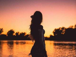 Erotyczny czat wideo latin-kinky-squirt