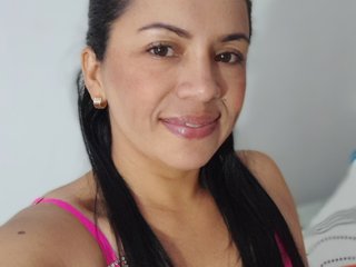 Erotyczny czat wideo latinatamy