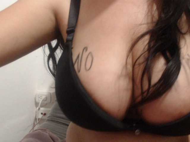 Zdjęcia Lauplay c2c#cum#masturbacion#anal#garganta profunda#bdsm#squirt#dildo ass#pussy# no limits bb