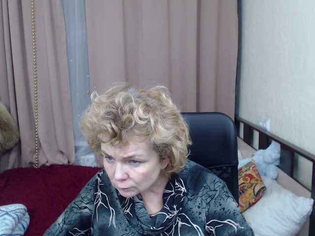 Zrzuty ekranu transmisji Laura-Gracy