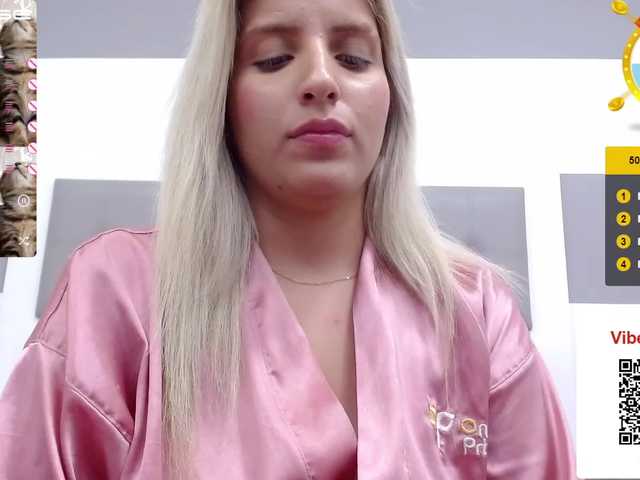 Zdjęcia LauraCoppola Hi everyone! ❤️ I'm Laura, feel free to join my room haha I'll be happy to have you here I love masturbation and play with my delicious fingers and toys lll SpankAss 35 TK lll AnyFlash 70TK lll Control my Lush and Domi 347