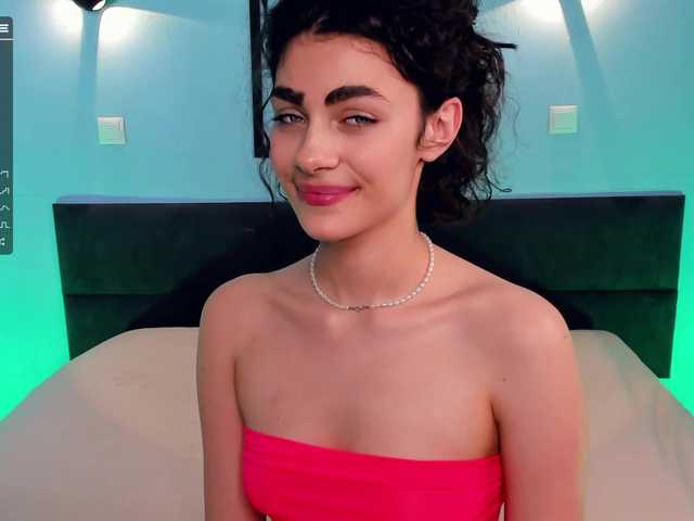 Zrzuty ekranu transmisji LauraJacksen