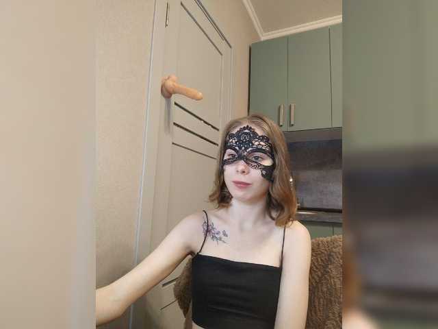 Zdjęcia Lava-Angel Hello, do you like me? Put Likes)I'm Victoria). I 'm 19 Years Old ) I don't do tasks for Tokens in private messages, I don't do anything for free. The more tokens, the better the show!