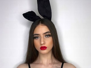 Erotyczny czat wideo LaylaBrown