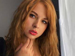 Erotyczny czat wideo Leah-Ginger