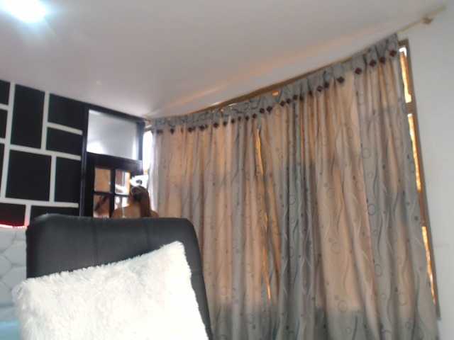 Zrzuty ekranu transmisji leahSmith