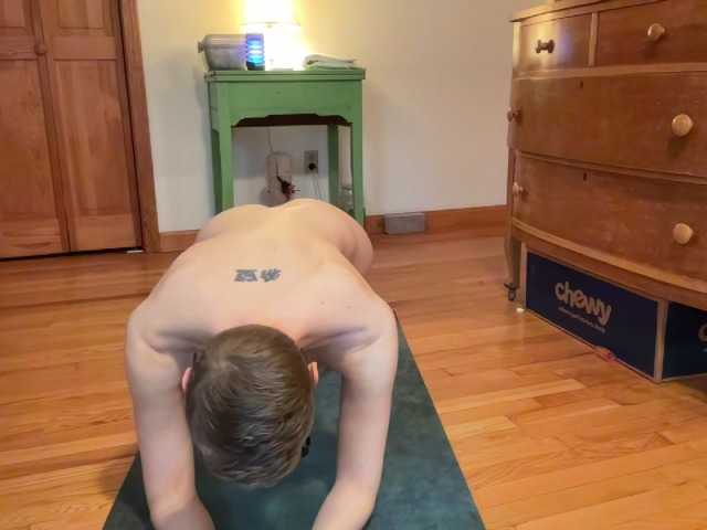 Zdjęcia LeahWilde Naked workout, lurkers will be banned. @sofar earned so far, @remain remain until cum show!