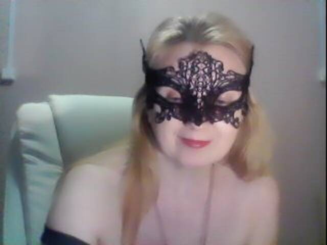 Zrzuty ekranu transmisji leeloofire