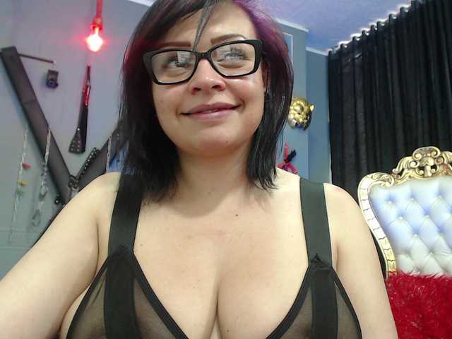Zdjęcia Leia-bennet Double vibration 11,22,33,44,55,66,99,111,222.33 :welcome Hi, I'm a Latin girl, :sexy very hot willing to fulfill your fantasies...Hi,Soy una chica latina, muy caliente dispuesta a cumplir tus fantasías.