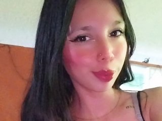 Erotyczny czat wideo Leia-honney