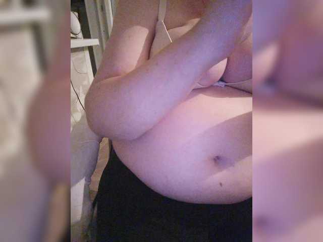 Zrzuty ekranu transmisji Milf_a