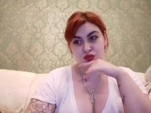 Zrzuty ekranu transmisji LeraOGirl